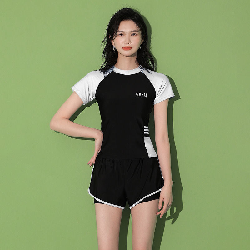 Fato de Banho Feminino Dividido – Estilo Desportivo e Elegante com Efeito Slim