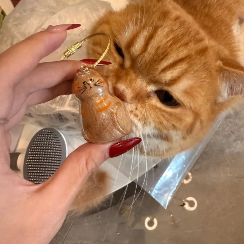 Porta-chaves Gato Gengibre – Pendente para Mochila com Caixa